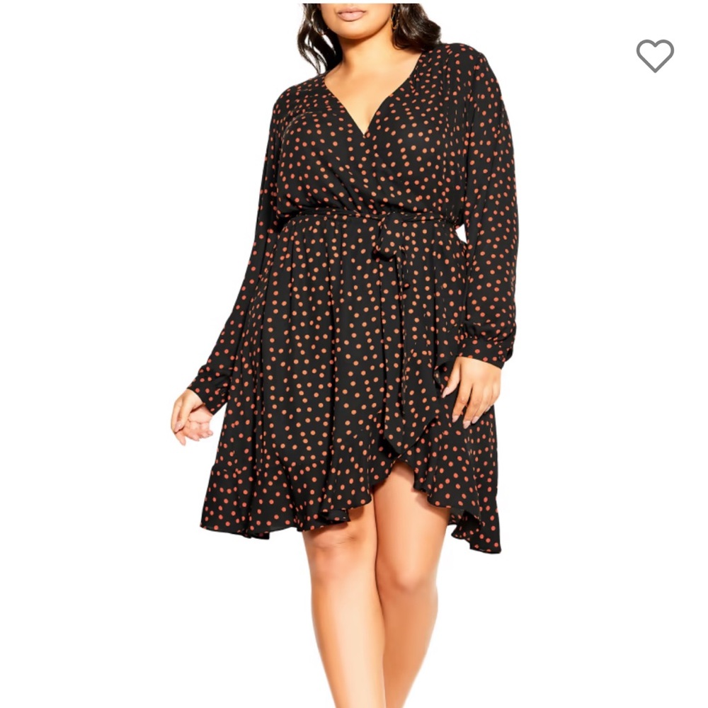 City Chic
Amber Spot Dress